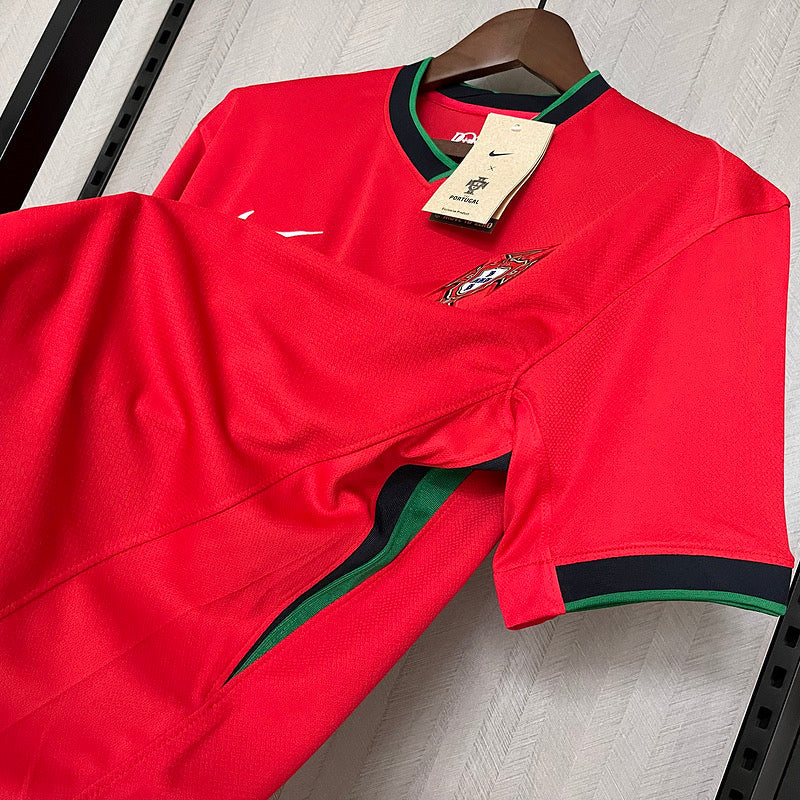 Camisola Portugal vermelha home Euro 2024