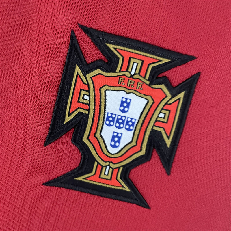 Portugal retro red shirt 2006/07