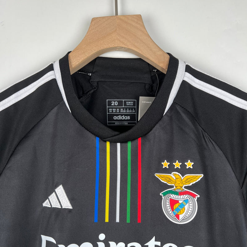 Conjunto infantil Benfica Preto 2023/24 Away (STOCK)